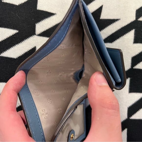 Tory Burch Bifold Wallet - Picture 4 of 9